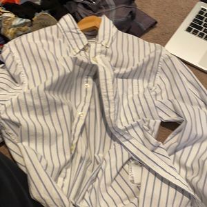 men’s striped shirt